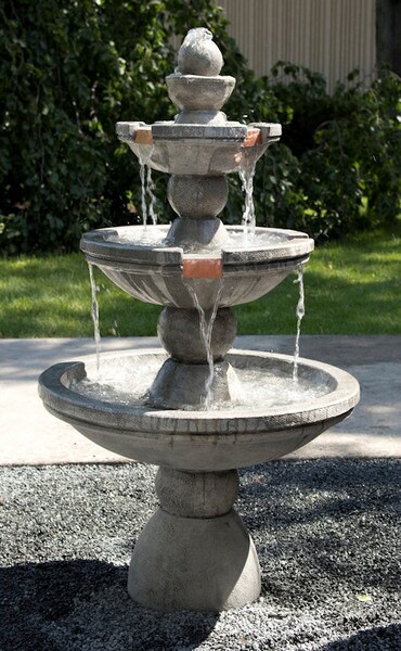 Buckingham Fountains palace copper spills three tiers cement sale large scale